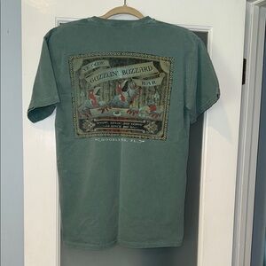 Guzzlin’ Buzzard Bar Green Men's T-Shirt